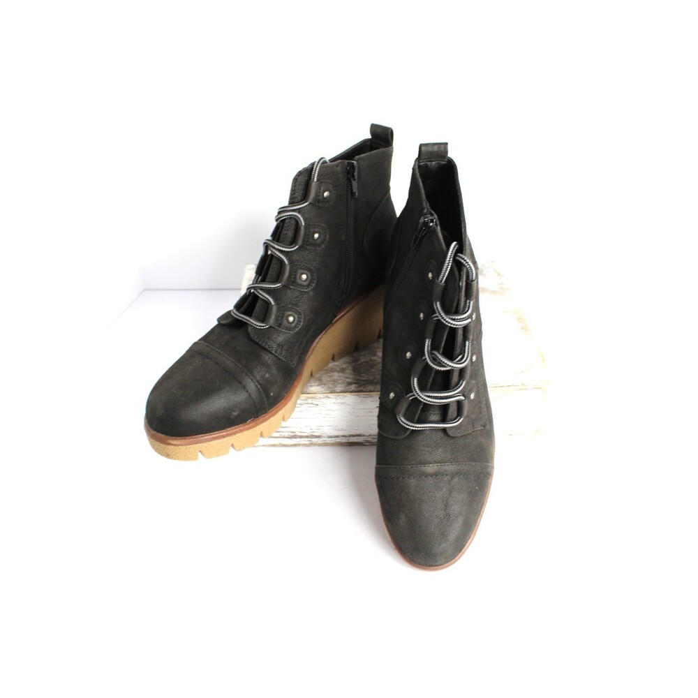 Mia‎ Grant Wedge Heel Boots Women's 10M Ankle Lace Up Black Faux Suede Size Zip